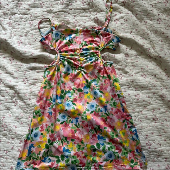 Beginning boutique dress - Picture 2 of 2